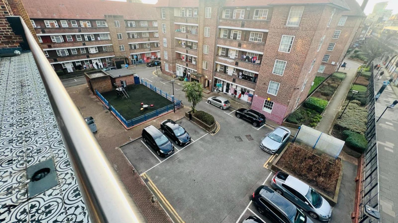 City View Sunset Luxurious Apartment In London Zone-1 Including One Family Twin Room With Its Own Stunning Private Terrace Exterior photo